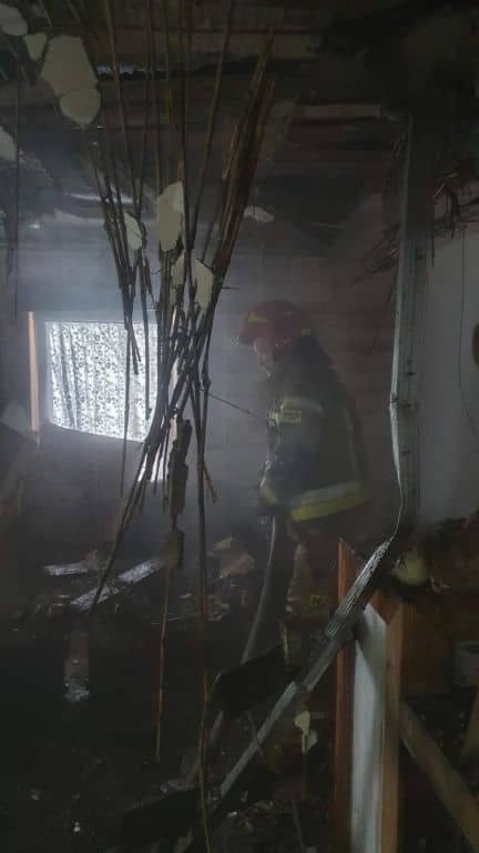 Ogień na poddaszu domu w Szczyrku