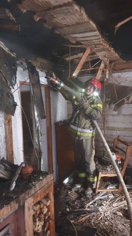 Ogień na poddaszu domu w Szczyrku